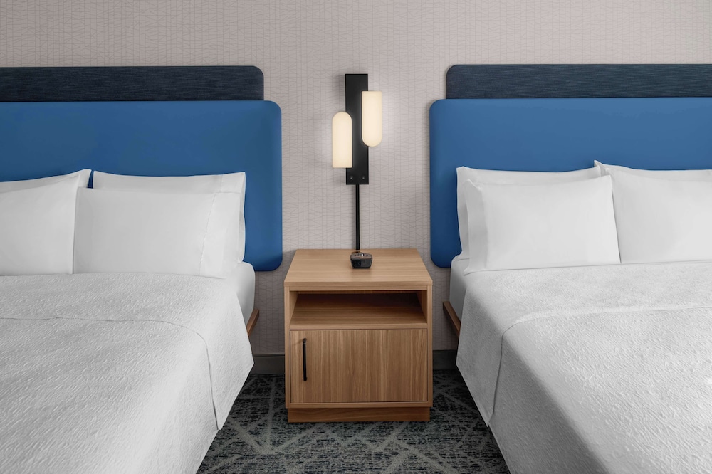 Hampton Inn by Hilton Costa Mesa Newport Beach - photo 4