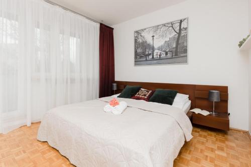Warsaw Magellana Apartment by Noclegi Renters — 4-Star Luxury Hotel in Warsaw, Poland