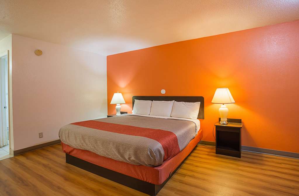 Motel 6 Brinkley AR - photo 6