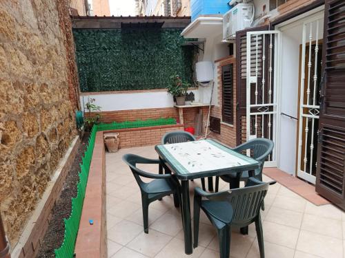 Franci Zisa House — 4-Star Luxury Hotel in Palermo, Italy