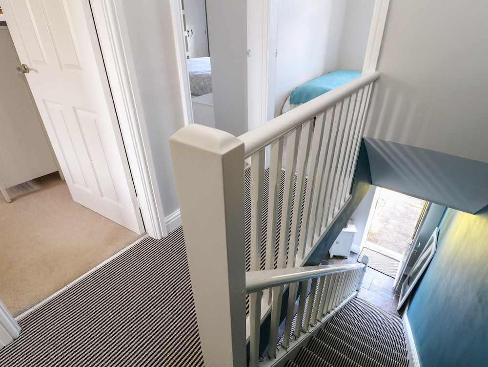 Olive Tree Cottage — Holmfirth — photo 2