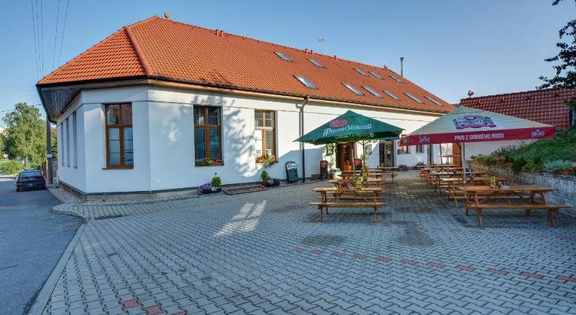 Penzion a restaurace U Nováků — hotel in Chrudim