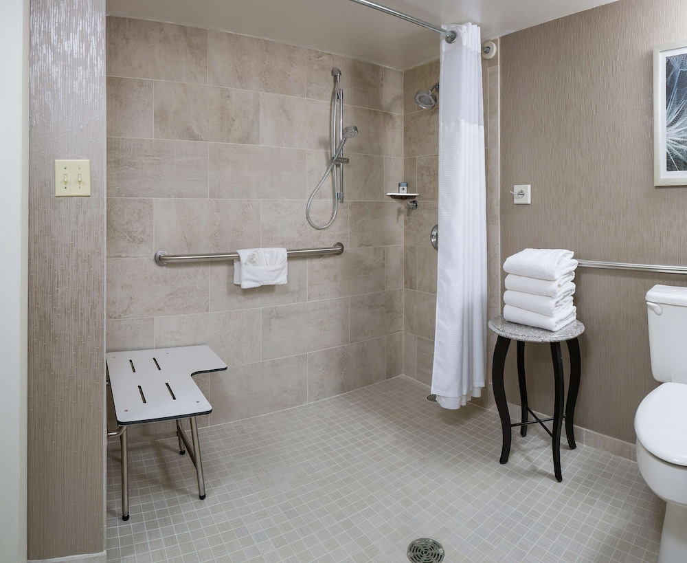DoubleTree by Hilton Boston Andover - photo 20
