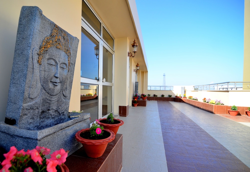 Tulip Residency — hotel in Dibrugarh
