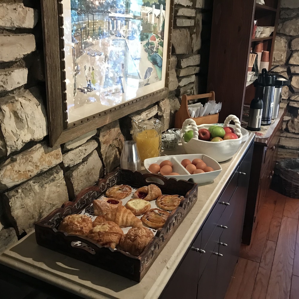 Carmel Valley Lodge and Resort - photo 29
