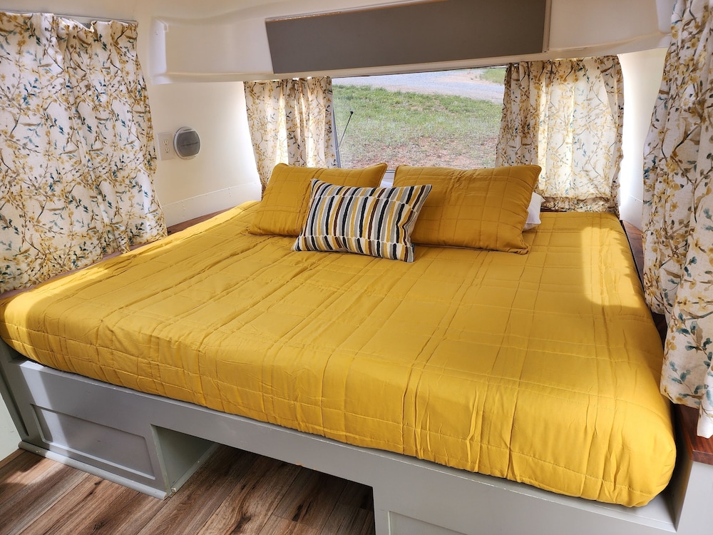 Emberglow Outdoor Resort - photo 19