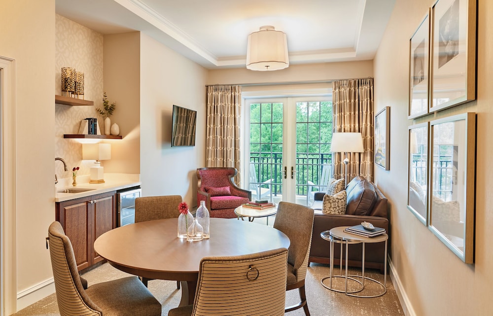 The Inn at Elon - photo 6