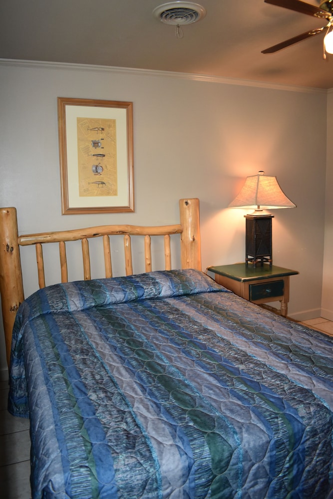 Jack's White River Fishing Resort - photo 17