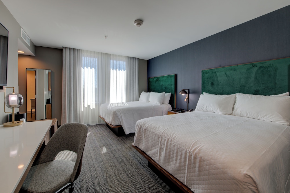 Threefoot Hotel Meridian a Tribute Portfolio Hotel - photo 16