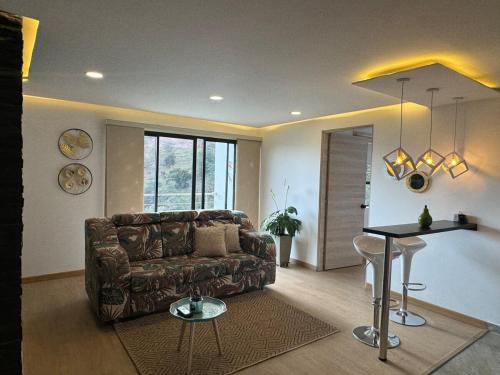 El Encanto La Trinidad cabaña con jacuzzi in Duitama, Colombia