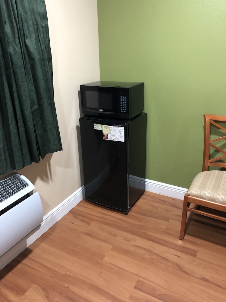 Jackson Inn - photo 5