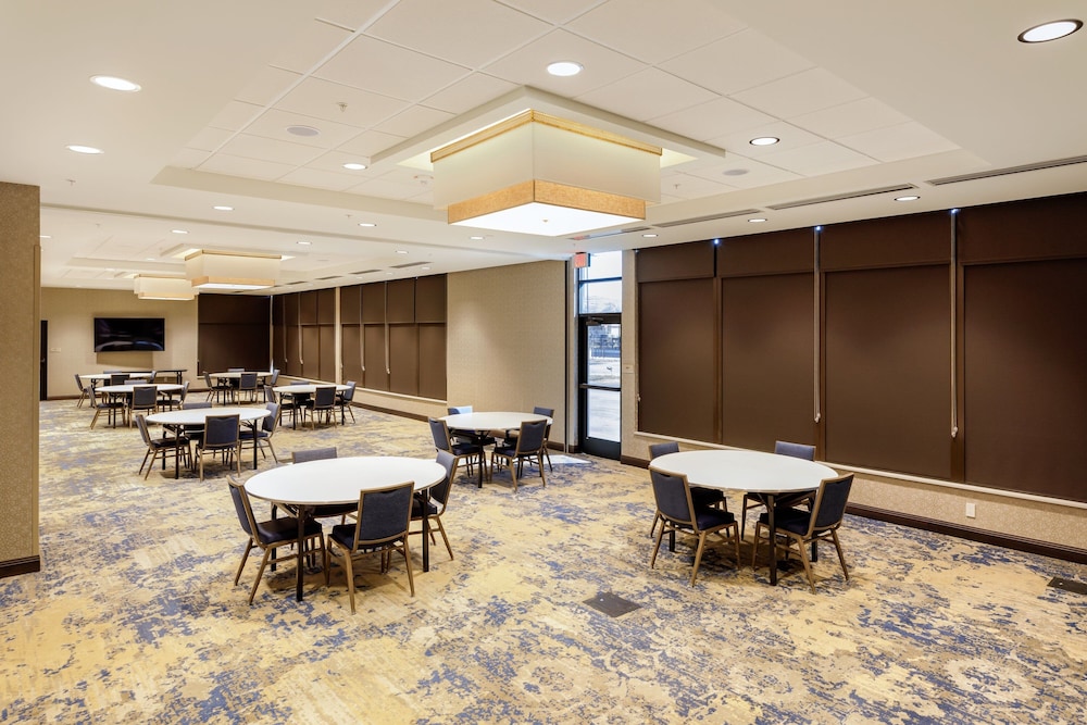 SpringHill Suites by Marriott Topeka Southwest - photo 27