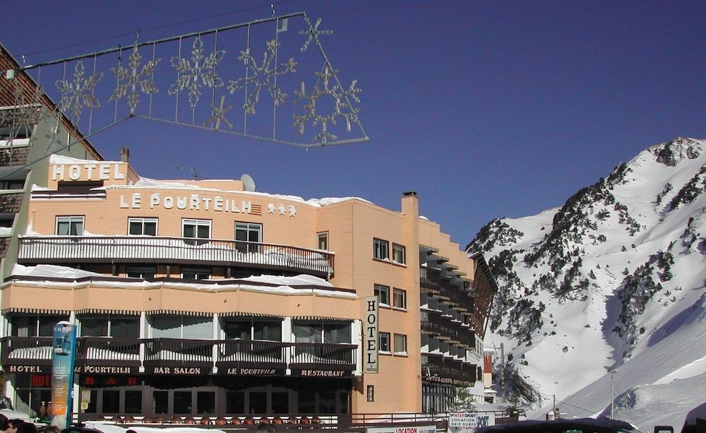 Hôtel Le Pourteilh — hotel in Bagneres-De-Bigorre