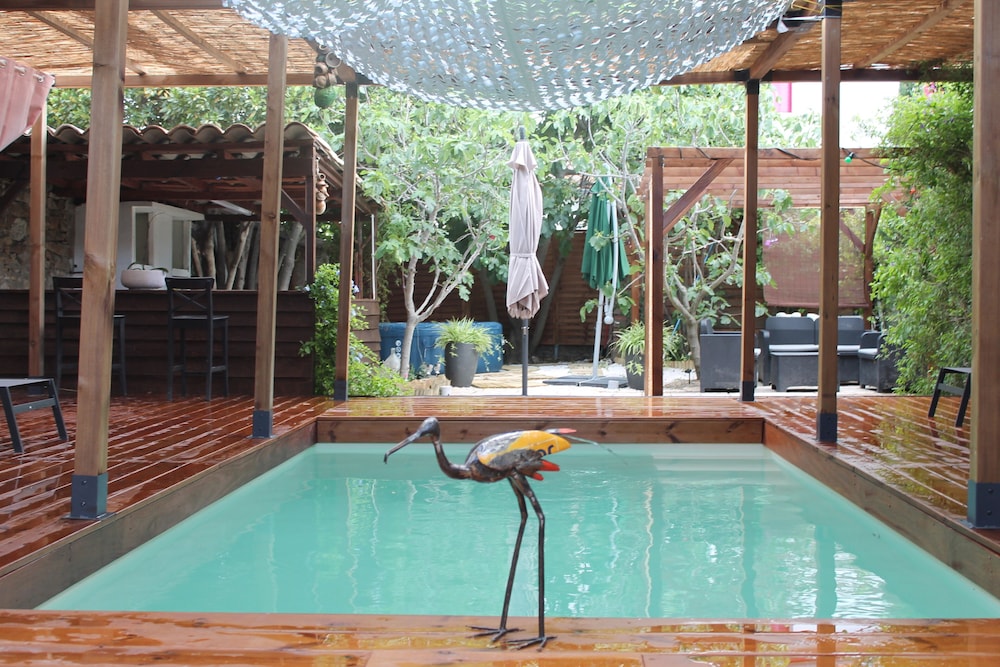 Les 2 Droles d’Oiseaux in Lezignan-Corbieres, France