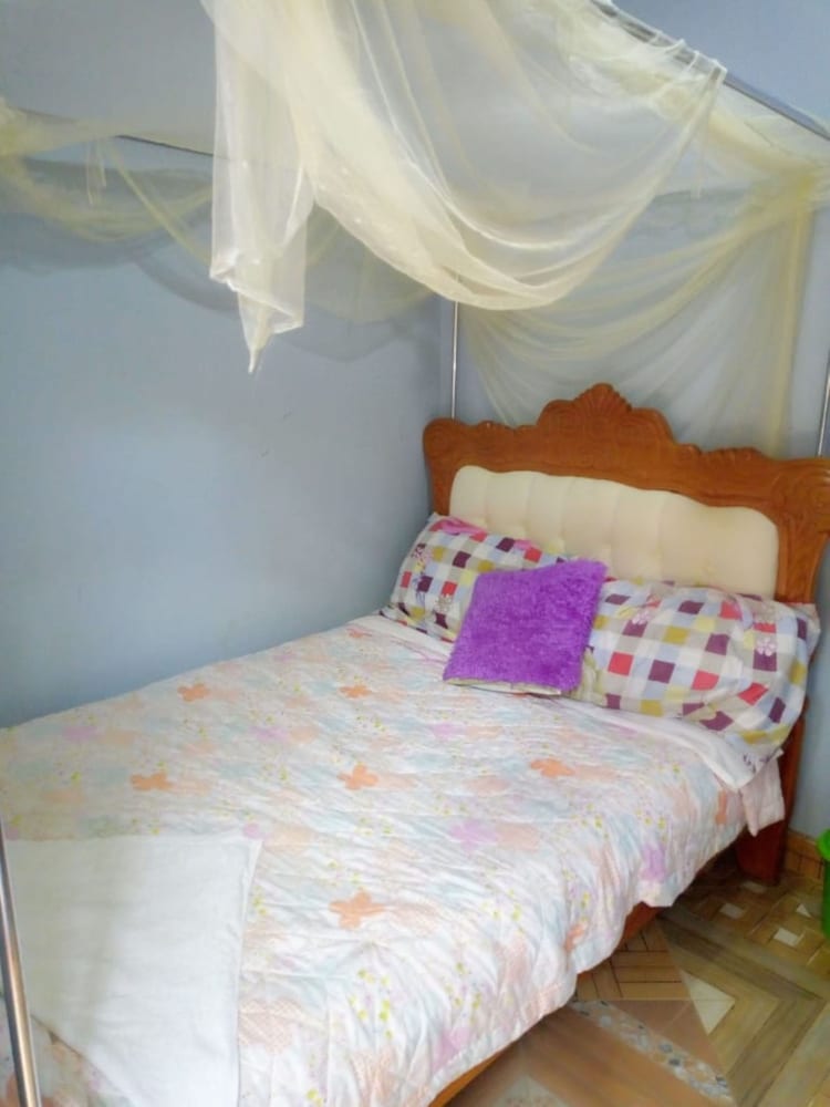 Ebony Park Lounge — Nanyuki — photo 4