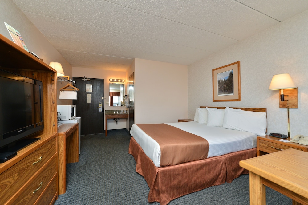 Super 8 by Wyndham Rapid City - photo 4