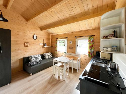 domki letniskowe drewniane szenodo na Jodłowej in Ustka, Poland