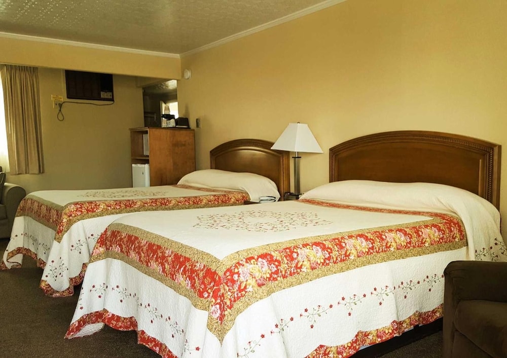 Bristlecone Motel - photo 20