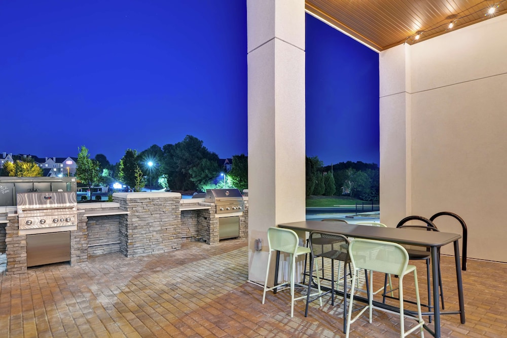 Home2 Suites by Hilton Charlotte Piper Glen - photo 51