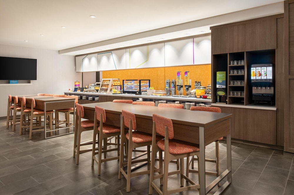 Home2 Suites by Hilton Woodland Sacramento - photo 31