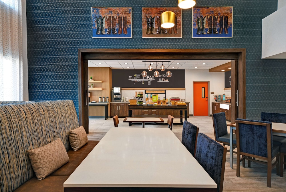 Hampton Inn Midland South - photo 25