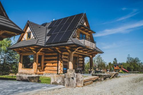 Domki i Apartamenty Na Wyskówkach Jacuzzi & Sauna — 4-Star Luxury Hotel in Zakopane, Poland