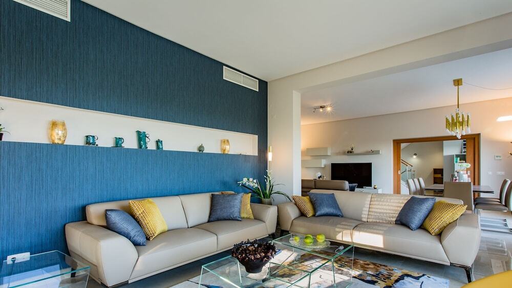 Villa Mebahel Luxury Villa — 4-Star Luxury Hotel in Boliqueime, Portugal