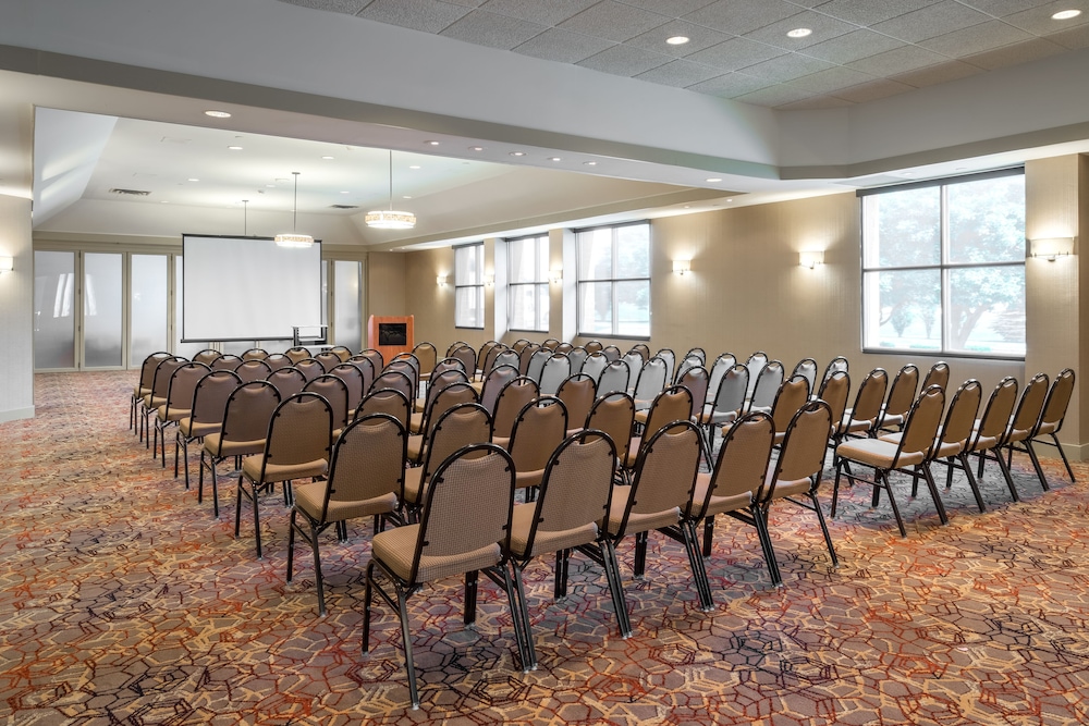 Holiday Inn Manitowoc by IHG - photo 41