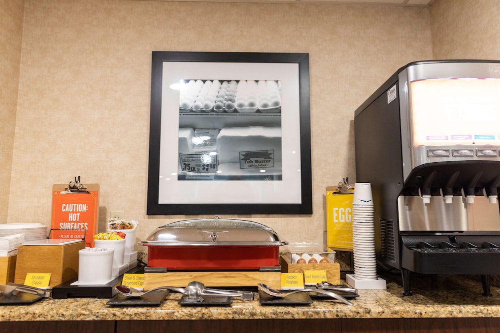 Hampton Inn by Hilton of Kuttawa Eddyville - photo 77