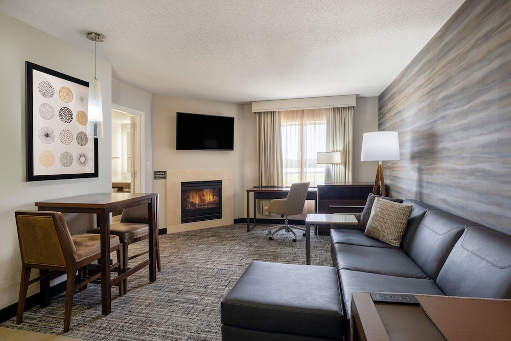 Residence Inn Bloomington - photo 10