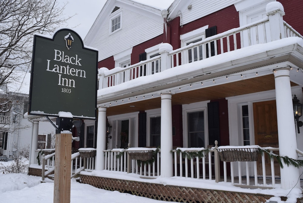 Black Lantern Inn - photo 29