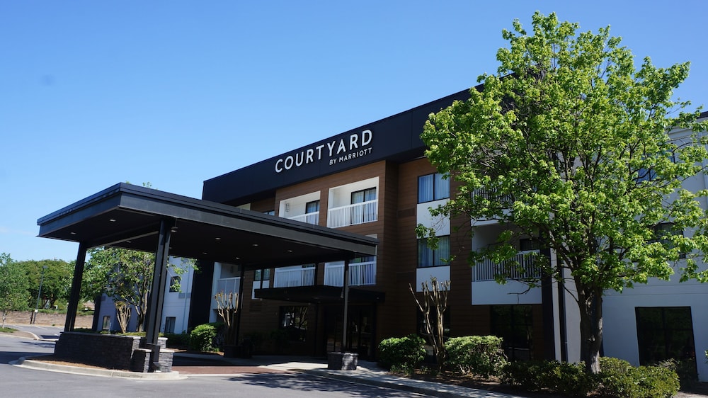 Courtyard by Marriott Columbia Northeast Fort Jackson Area - photo 93