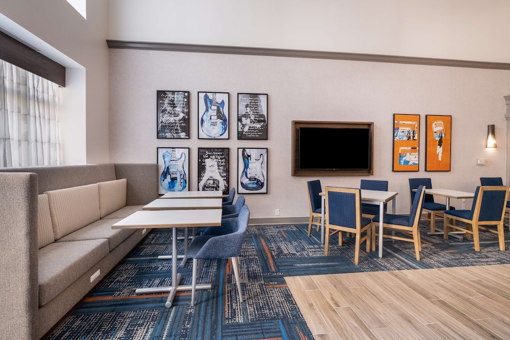 Hampton Inn & Suites Memphis East Germantown Area - photo 56