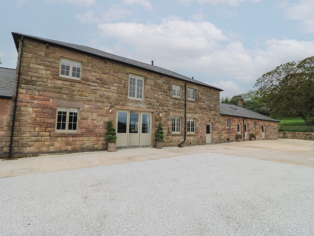 Rowan Cottage Fold Yards — 4-Star Luxury Hotel in Belper, United Kingdom