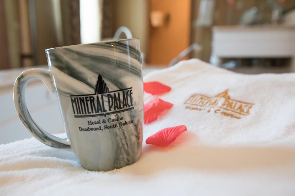 Mineral Palace Hotel & Casino - photo 10