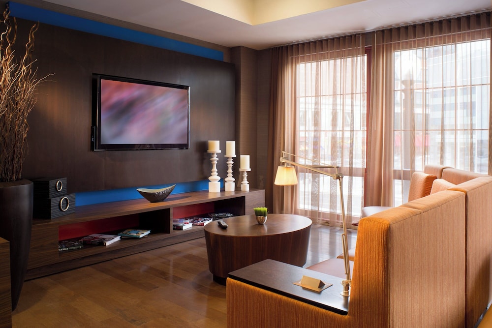 Courtyard by Marriott Providence Downtown - photo 5