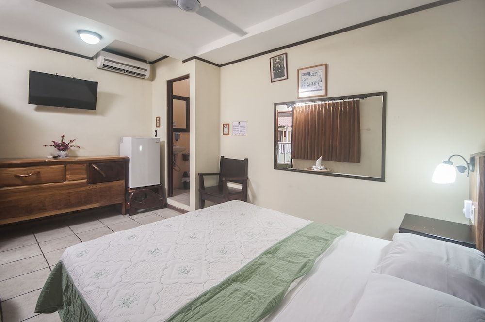 Cadillac Rock Beach Hotel in Jaco, Costa Rica