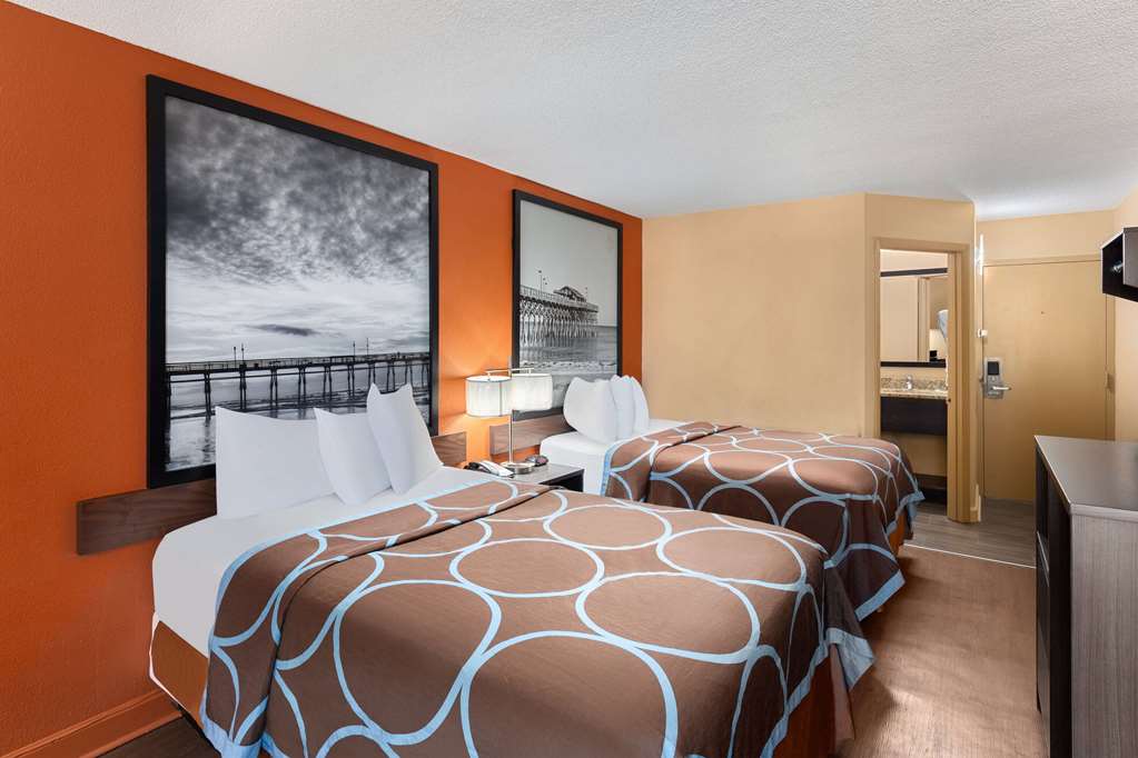Super 8 by Wyndham Myrtle Beach Market Common Area - photo 13