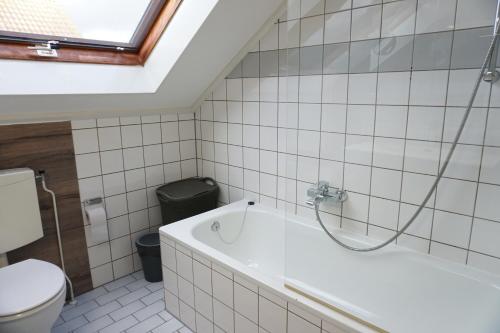 Kustverhuur Vakantiepark Fort Soleil 23 in Breskens, Netherlands