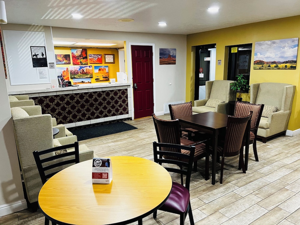 Vagabond Inn Cedar City - photo 2