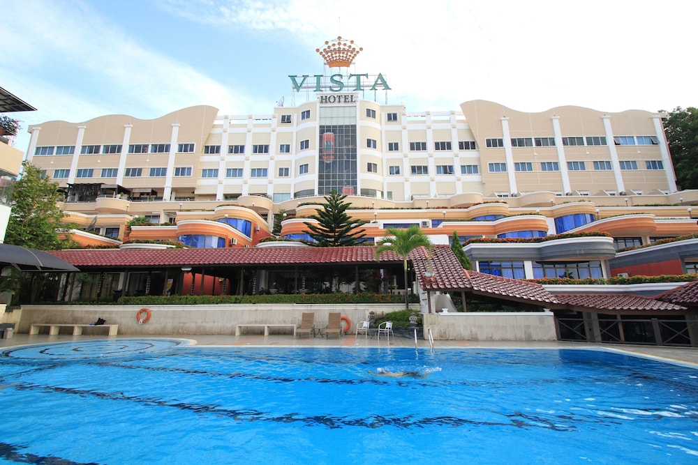 Crown Vista Hotel in Batam, Indonesia