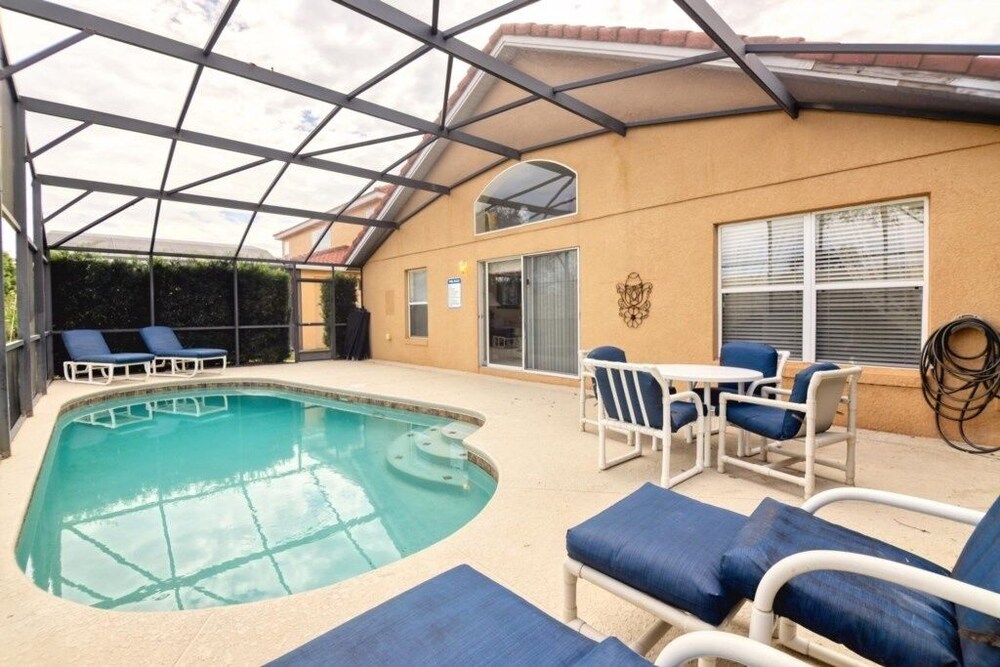 Tropical Getaway at Solana Resort - photo 2
