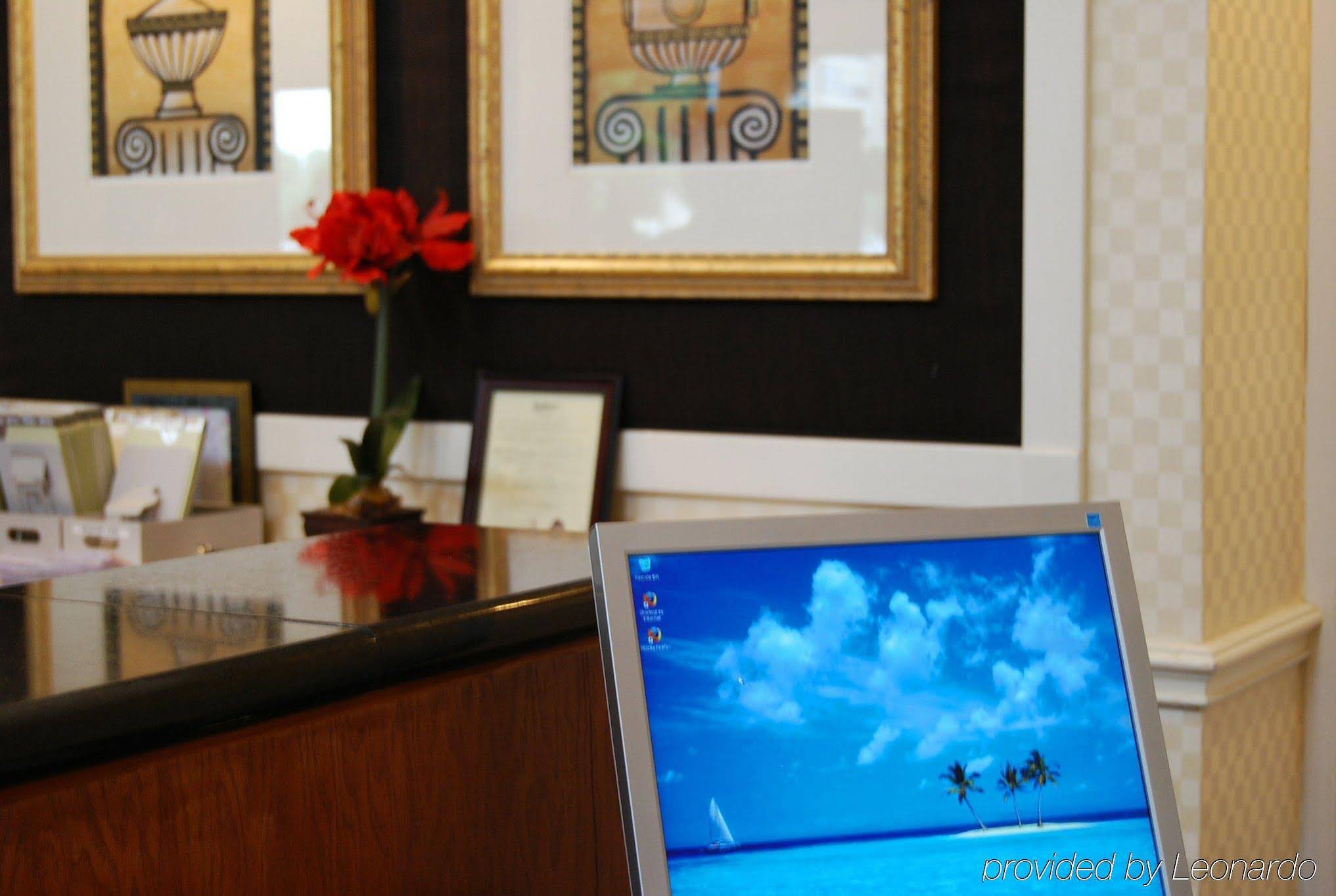 Love Field Hotel & Suites - photo 2