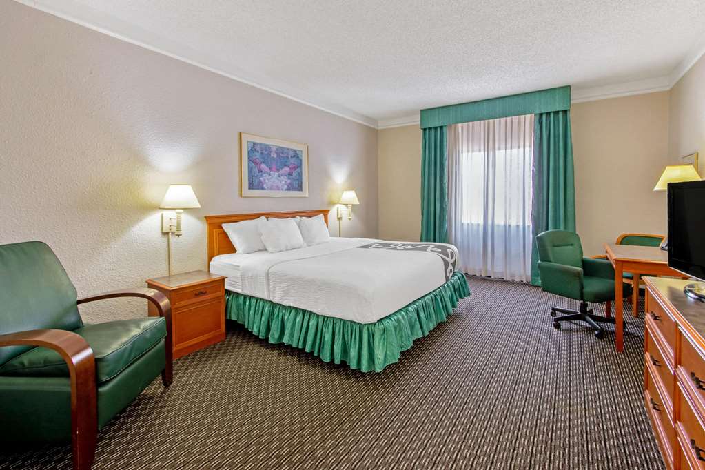 La Quinta Inn by Wyndham Las Cruces Mesilla Valley - photo 20