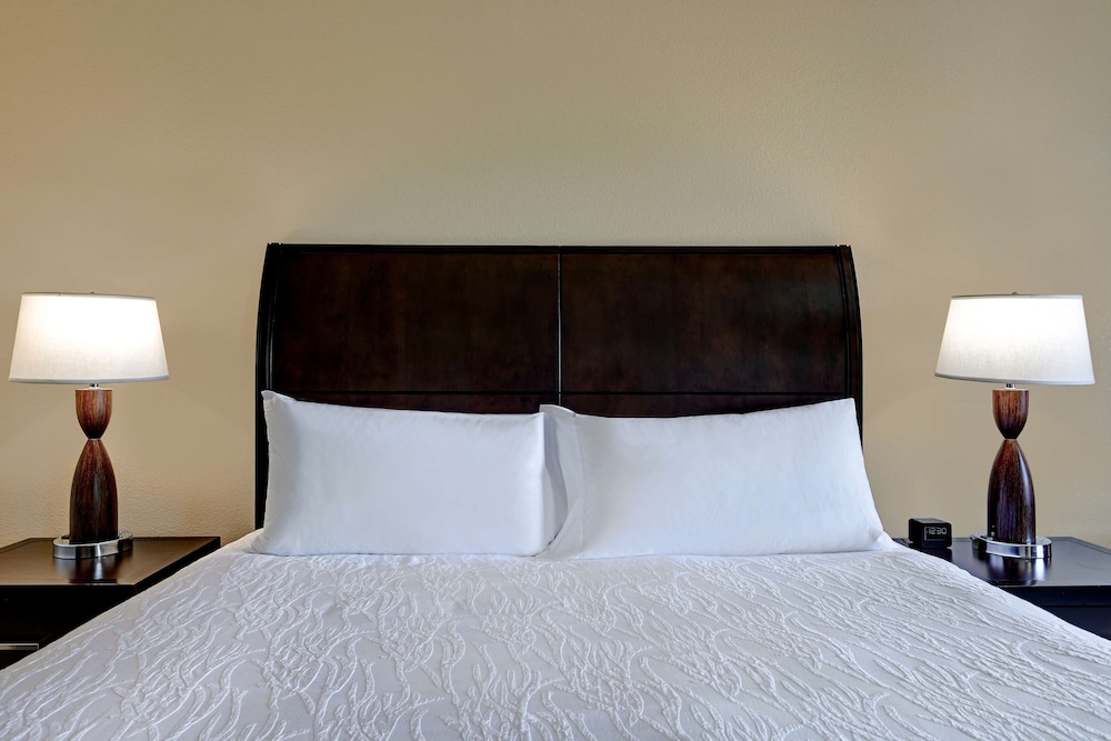 Hilton Garden Inn San Bernardino - photo 19