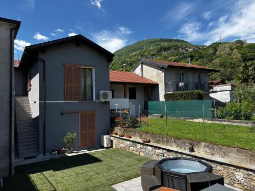 Casa Mariett Gravedona Larihome A92 — 4-Star Luxury Hotel in Gravedona-San Gregorio, Italy