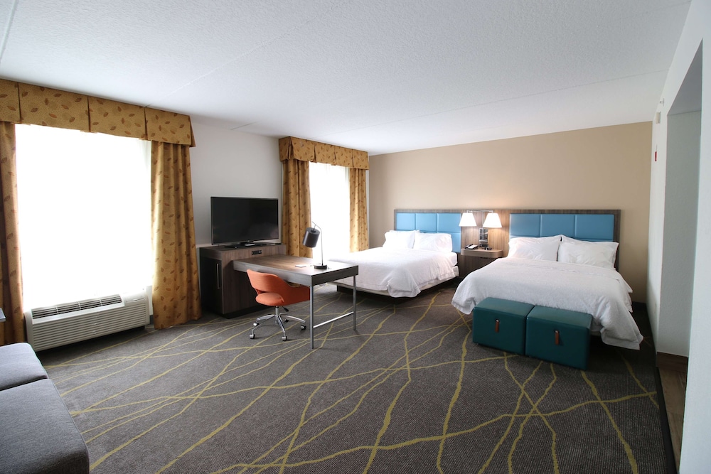 Hampton Inn & Suites Palm Coast - photo 11