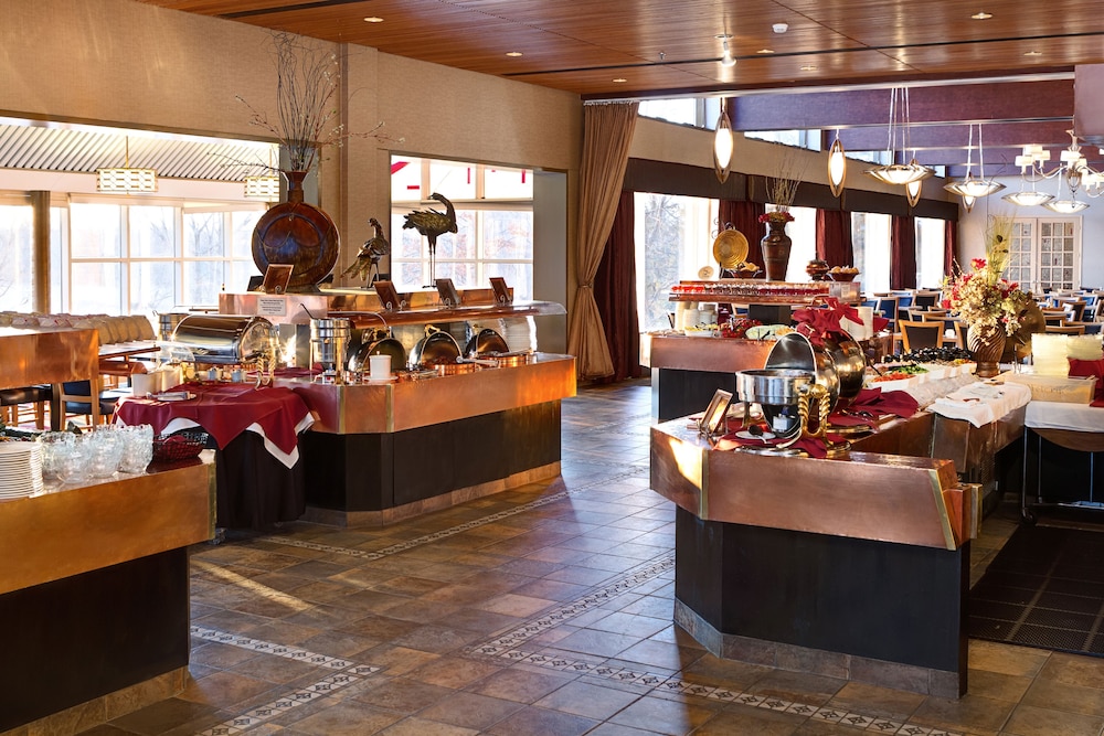 Crowne Plaza Minneapolis West by IHG - photo 53
