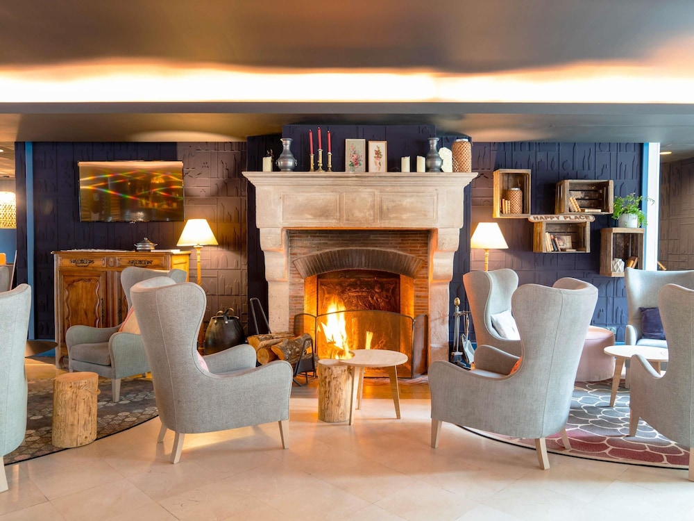 Mercure Chateau Fontainebleau Demeures de Campagne — 4-Star Luxury Hotel in Fontainebleau, France