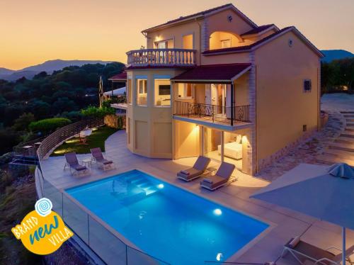 Estasia Luxury Villa with private pool by DadoVillas — 4-Star Luxury Hotel in Corfu, Greece